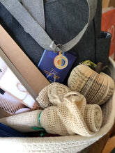 Load image into Gallery viewer, ECO-GROOVY PICNICKING